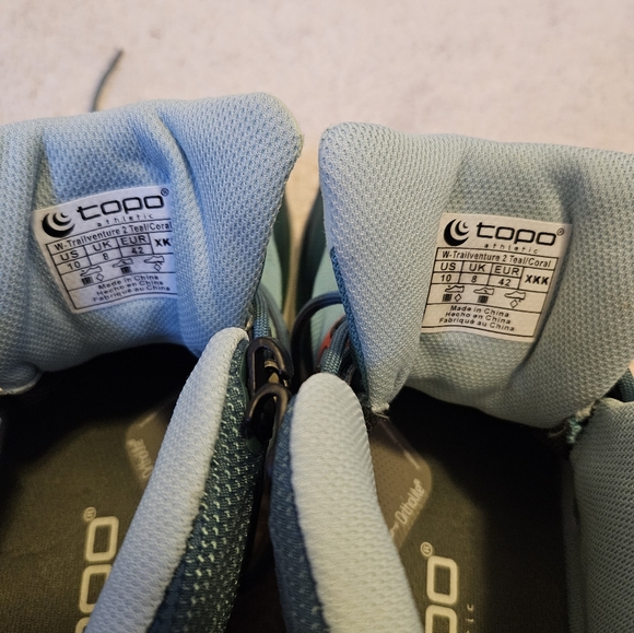 Topo Athletic Trailventure 2 Women's size 10 - Picture 2 of 4